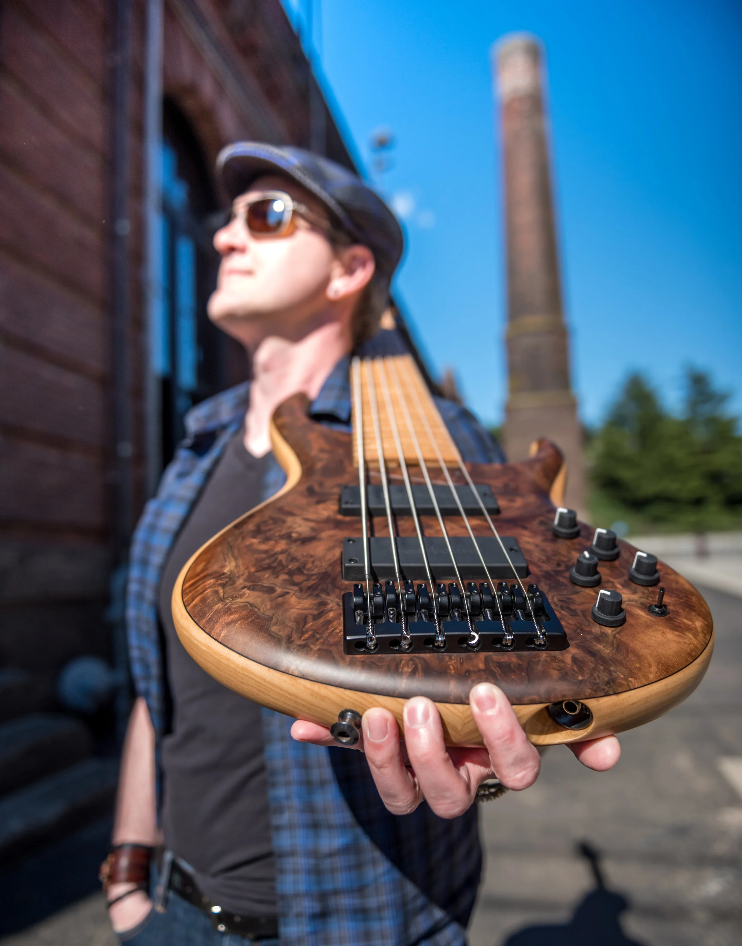 LIZ_3572 no logo.jpg