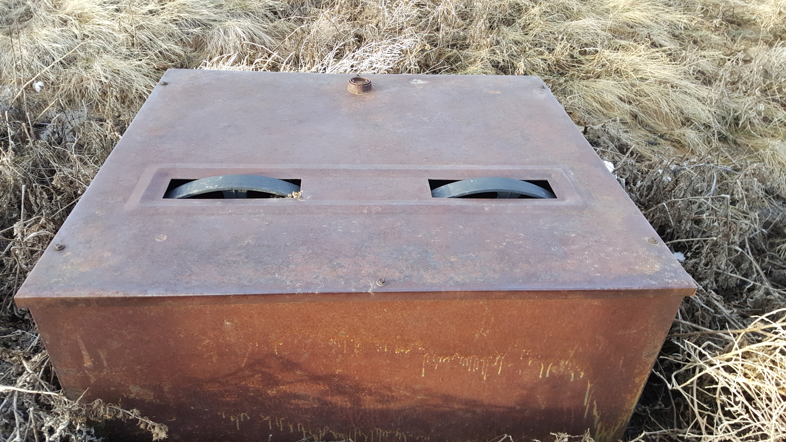 Nutrilix Feeder Box $100
