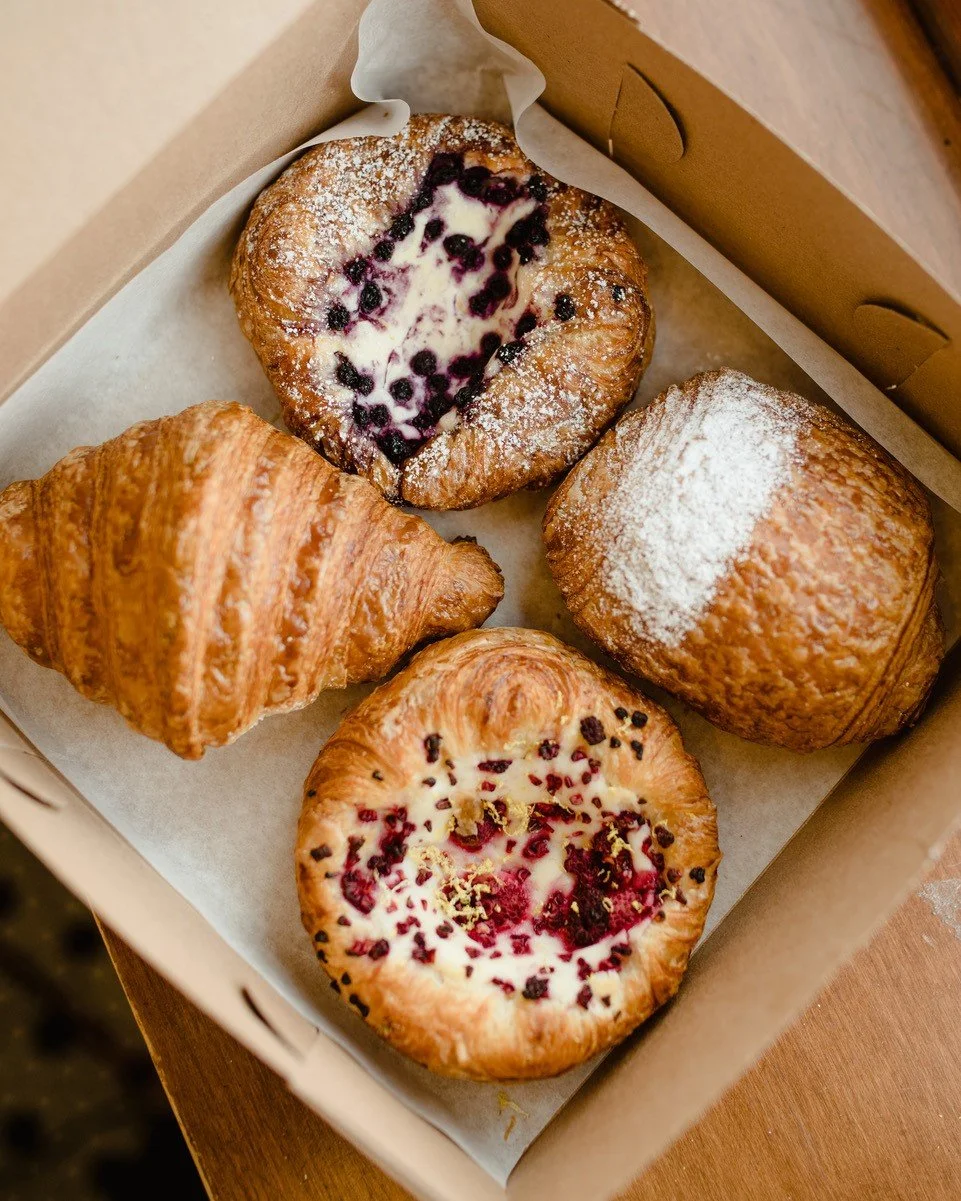 Pastry box (1).jpg