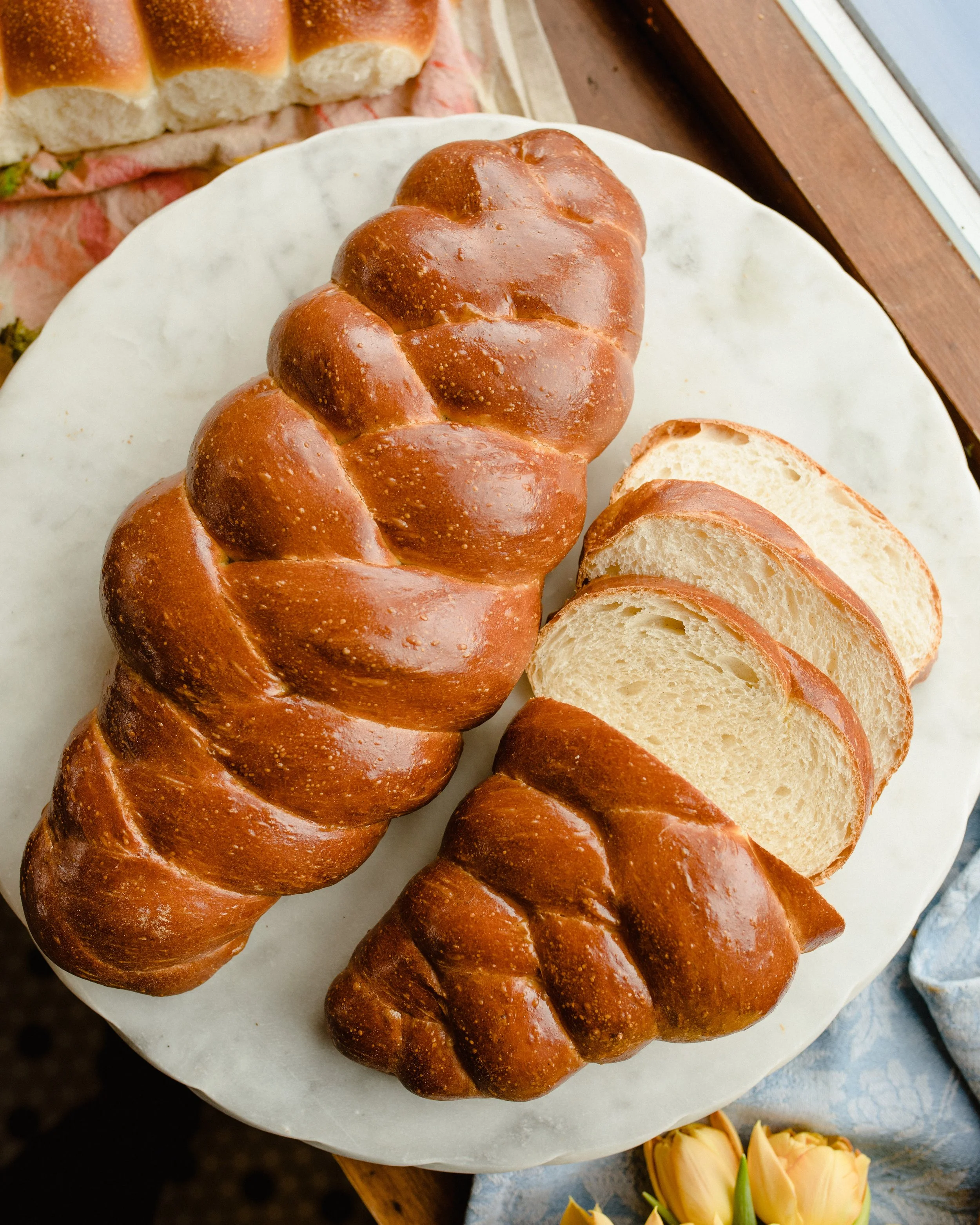 Cardamom egg bread (2).jpg