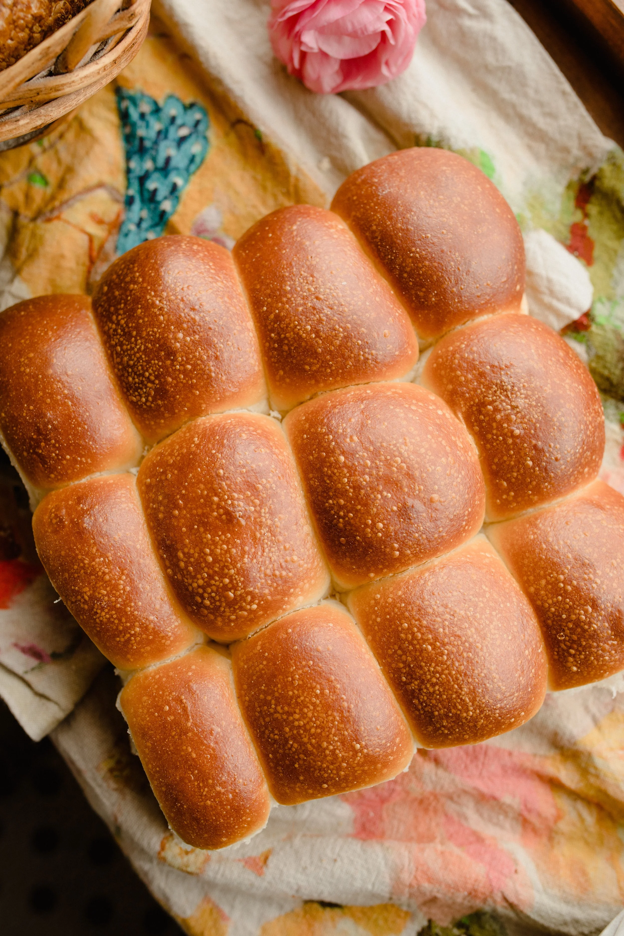 Dinner rolls (2).jpg