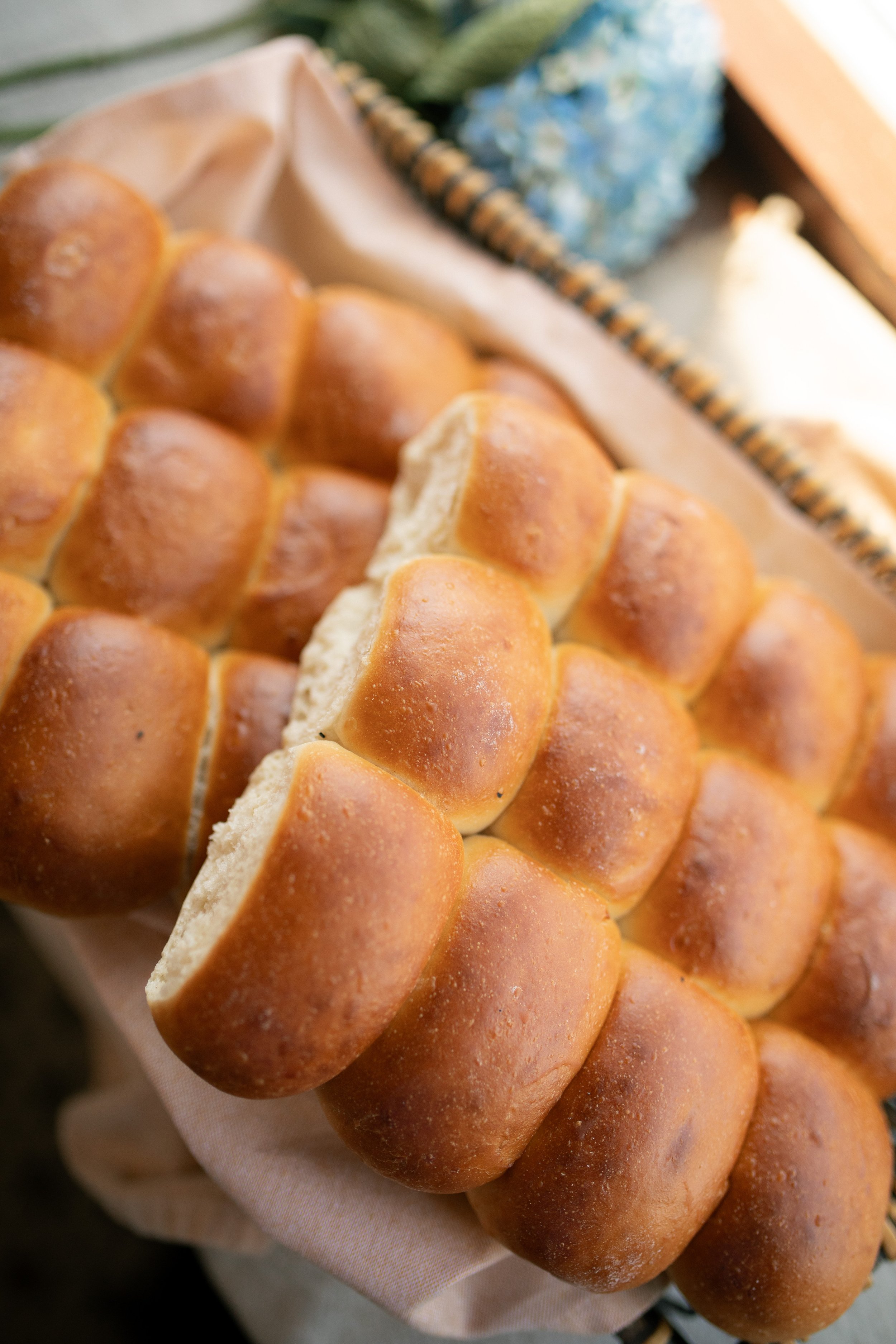 Dinner Rolls (1).jpg
