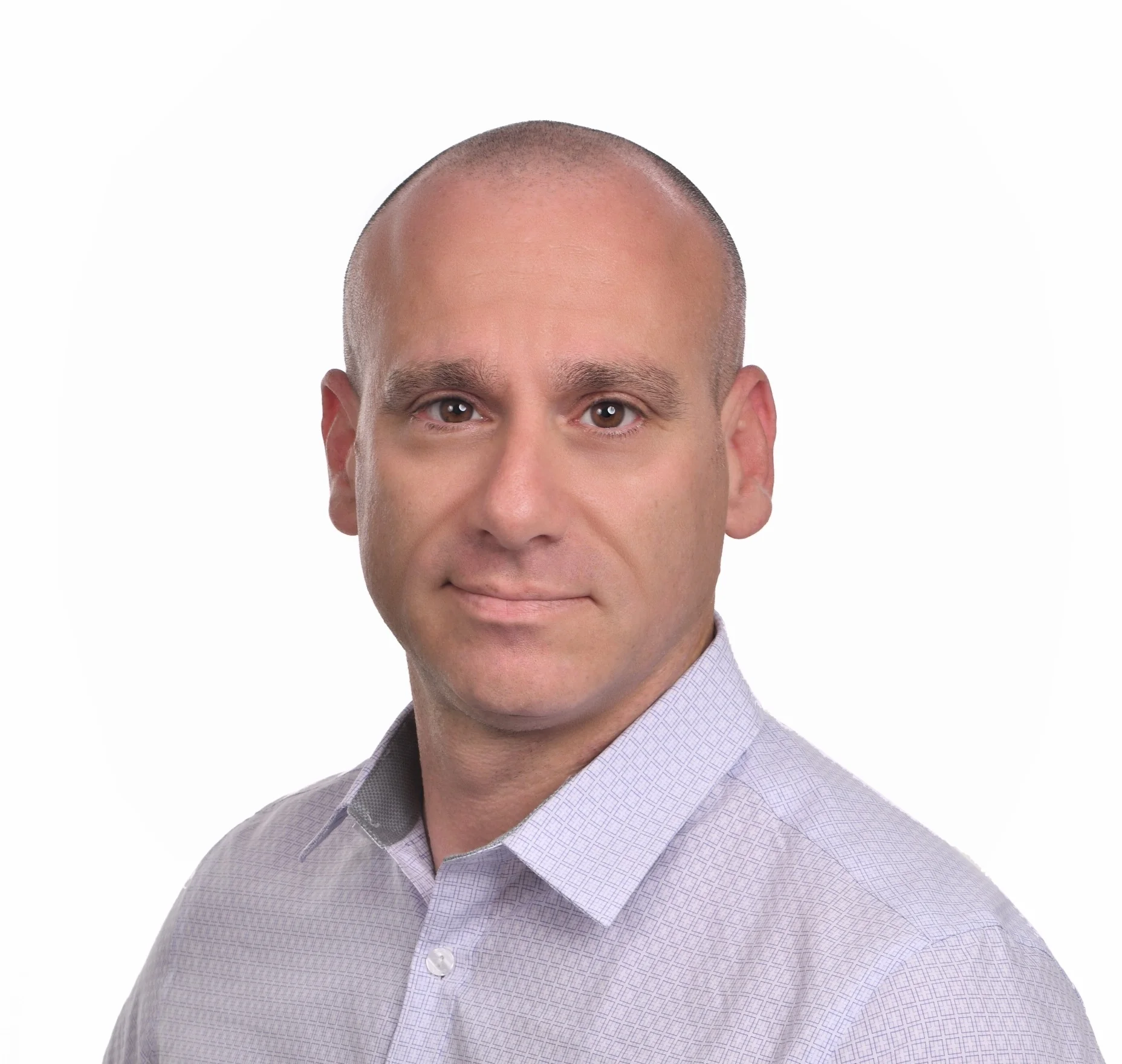 Tomer Tzach Head Shot.jpg