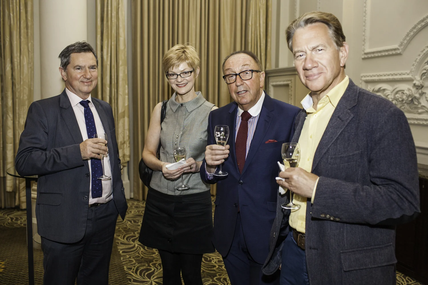 AdrianFisk-PerrierJouetOscarWilde-1500pix-7.jpg