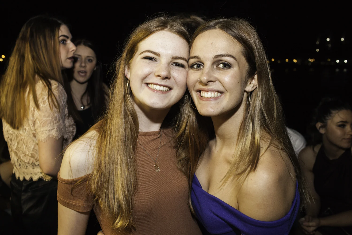 AdrianFisk-LondonBoatPartyPhotographer-WebEdit-9.jpg