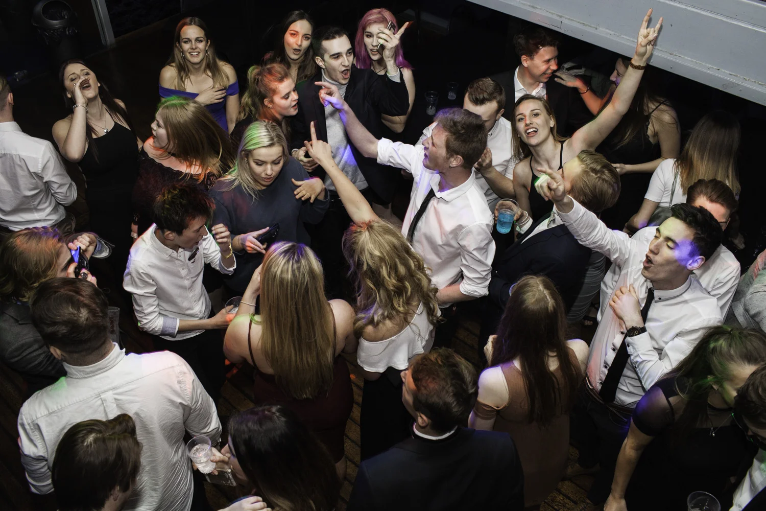 AdrianFisk-LondonBoatPartyPhotographer-WebEdit-17.jpg