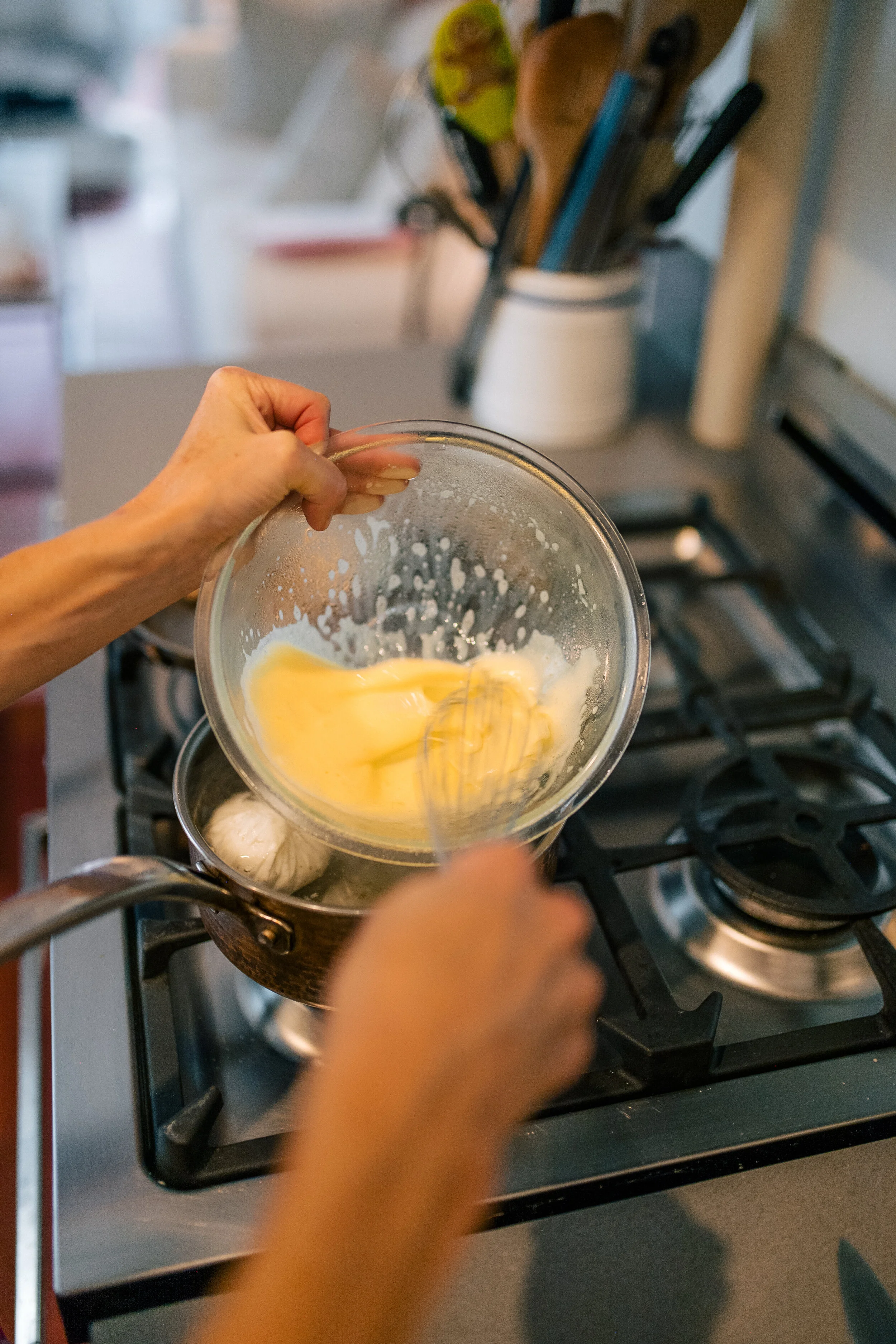 Eggs-benedict2.jpg