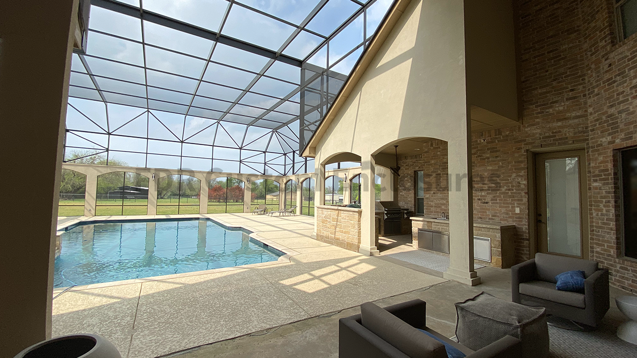 Two_story_pool_enclosure_Texas_2.png