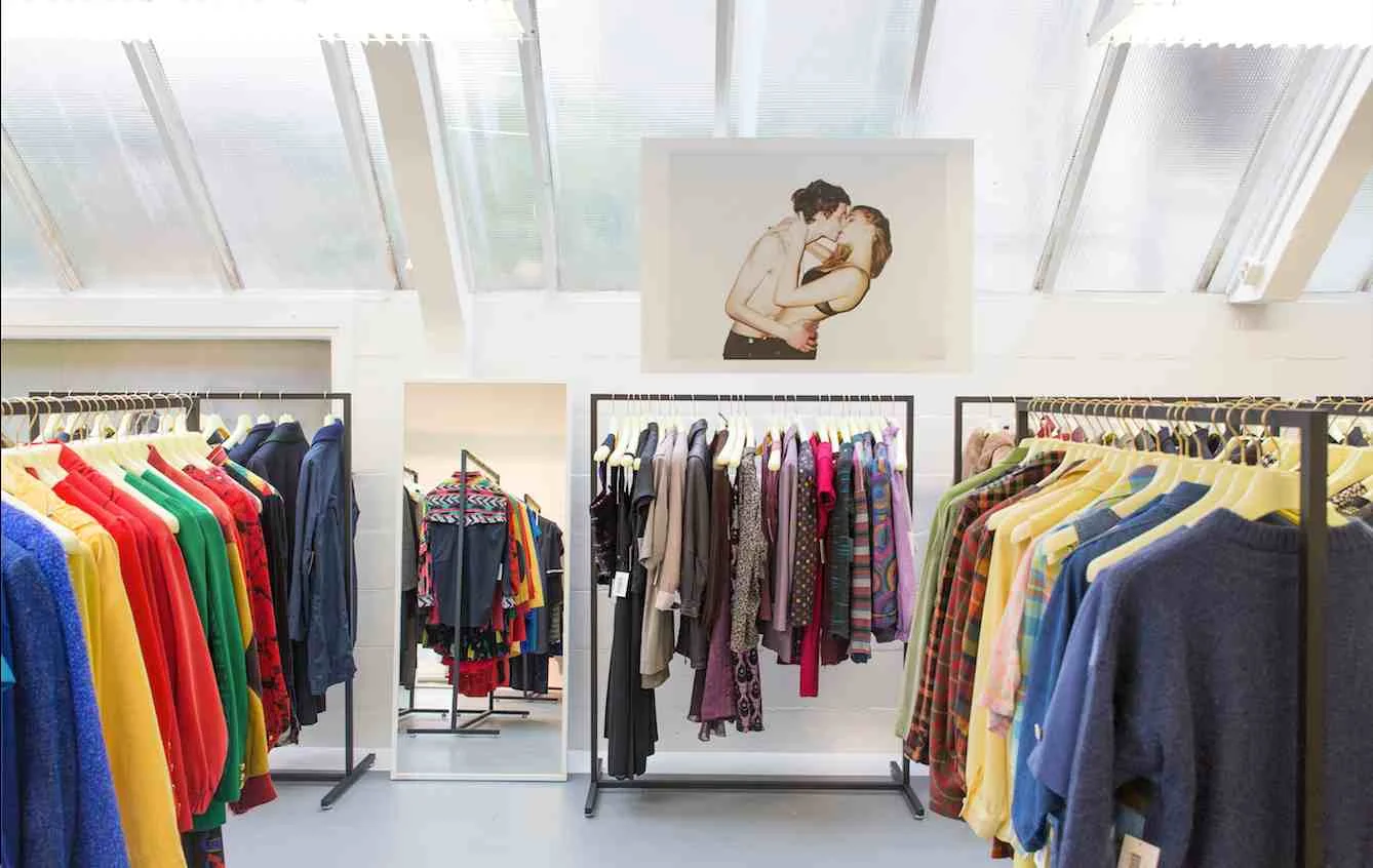 Interior of Fashion library Lena in the Center of Amsterdam, Photo: Bo van Veen
