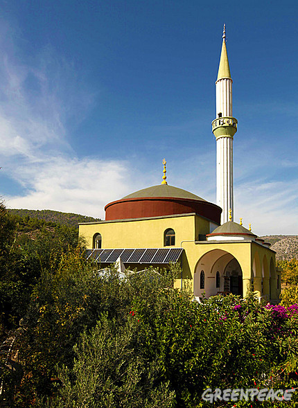solar-mosque-in-Turkey1.jpg