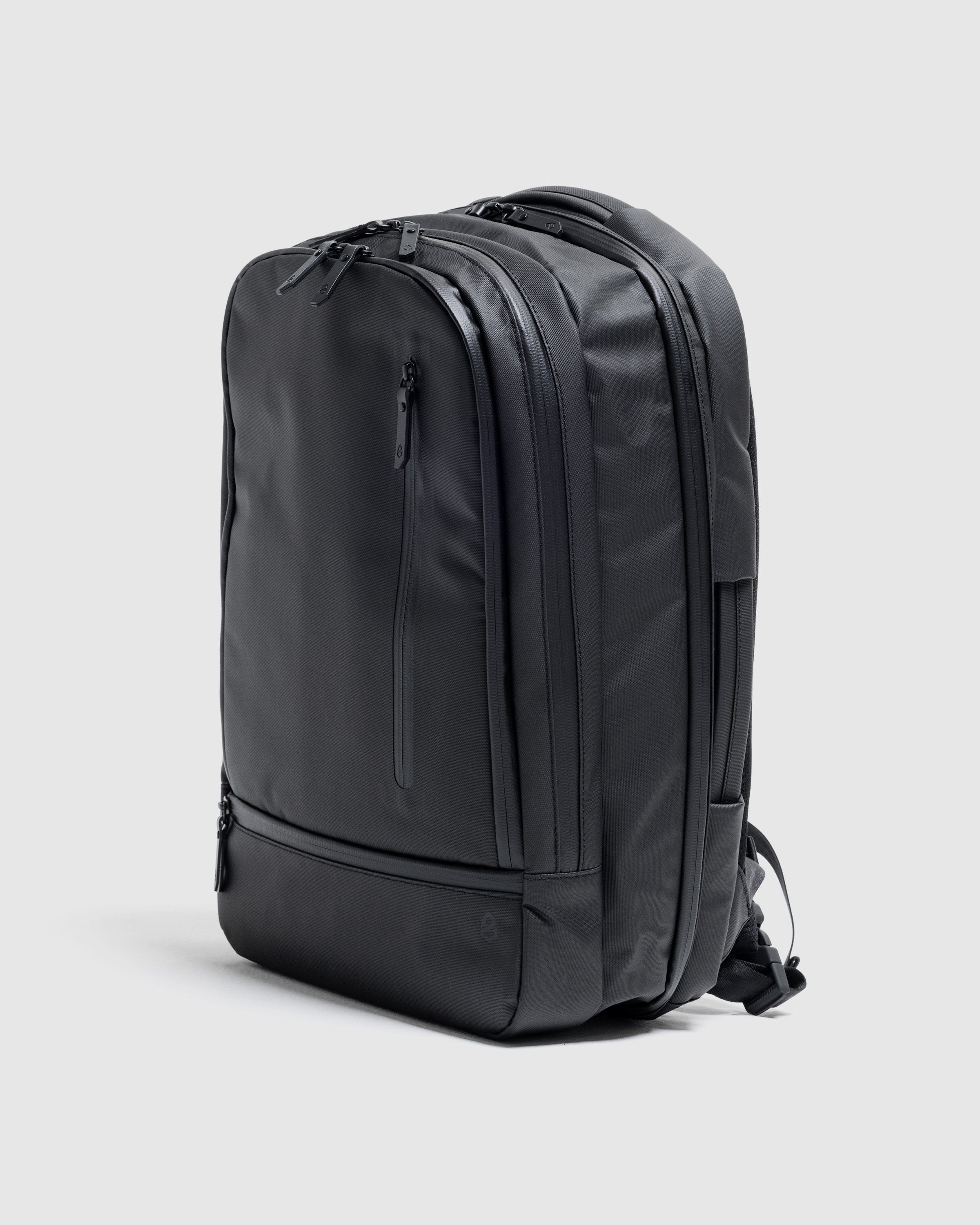 Black-Crest-Bags-Backpack-Black-Flat-2.jpg