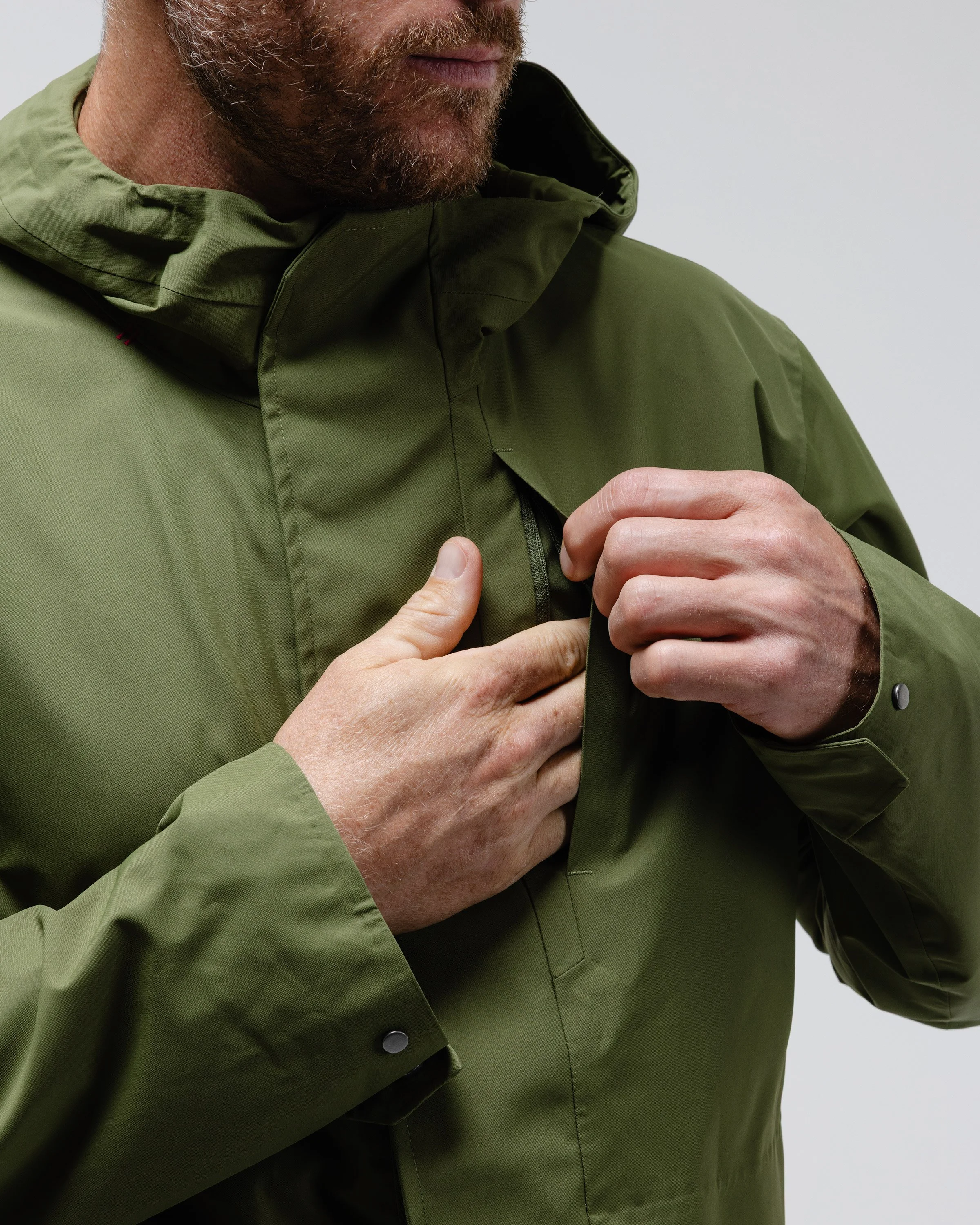 Black-Crest-Rain-Jacket-Green-8.jpg