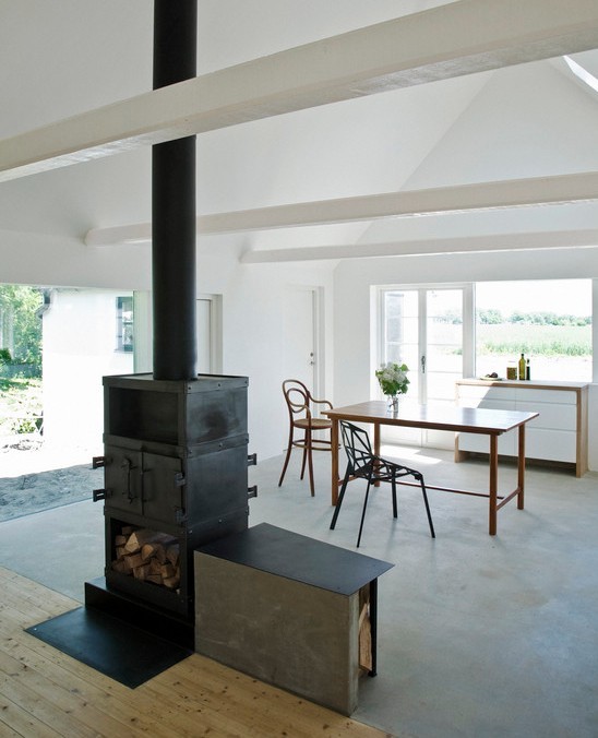 Another home in the summer