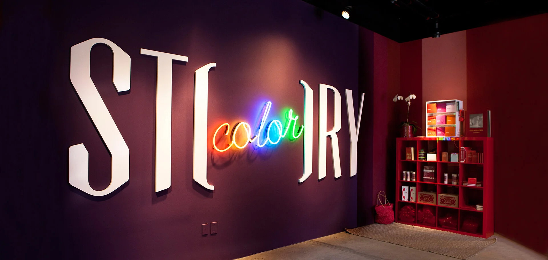(...) + Conceptstore = Story