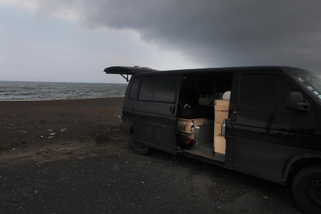 All Black everything : Sky, water, sand, car... | TURKEY