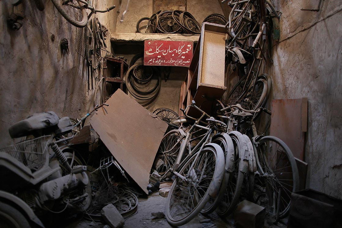 A seller of bicycles who closed his shop a very long time ago... I heard about 12 years ago!