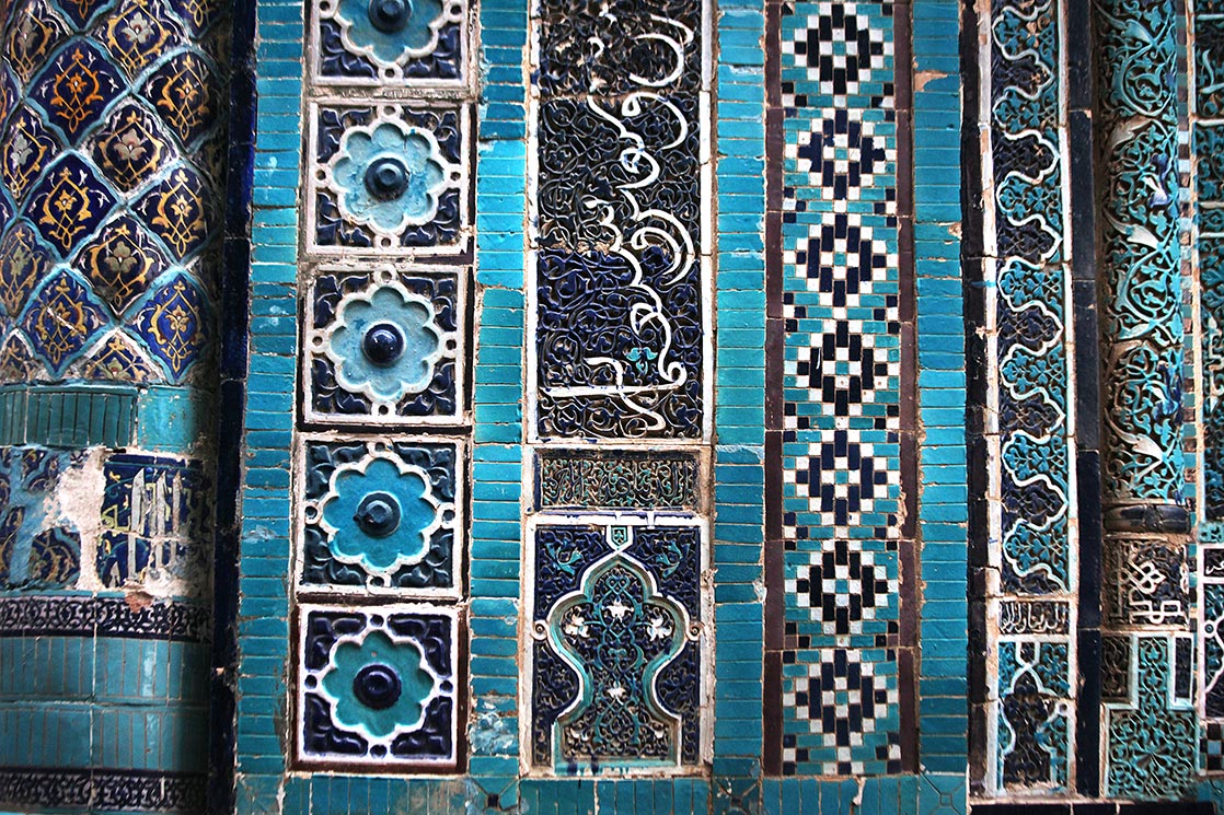The Shah-i-Zinda Ensemble includes mausoleums and other ritual buildings of 9-14th and 19th centuries. The complex was formed over nine (from 11th till 19th) centuries and now includes more than twenty buildings | UZBEKISTAN