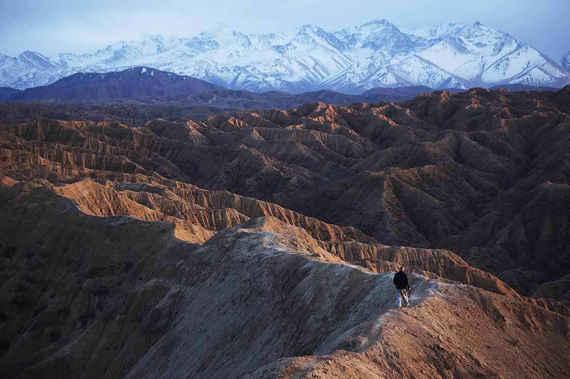 Me on the peaks overlooking Issyk Kul lake | KYRGYZSTAN (photo by Charline Gerbault / ITWIA )