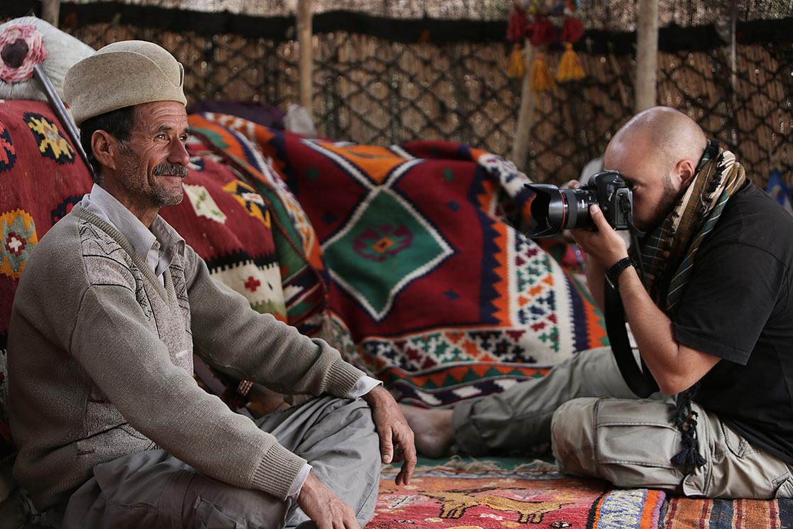 Under a tent of Qashqai nomads | IRAN / Sous une tente de nomades Qashqais | IRAN