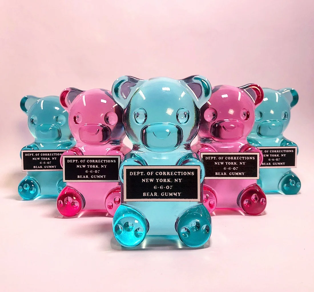 "VANDAL GUMMY" 6" Rose & Aqua Sculpture Set - WhIsBe