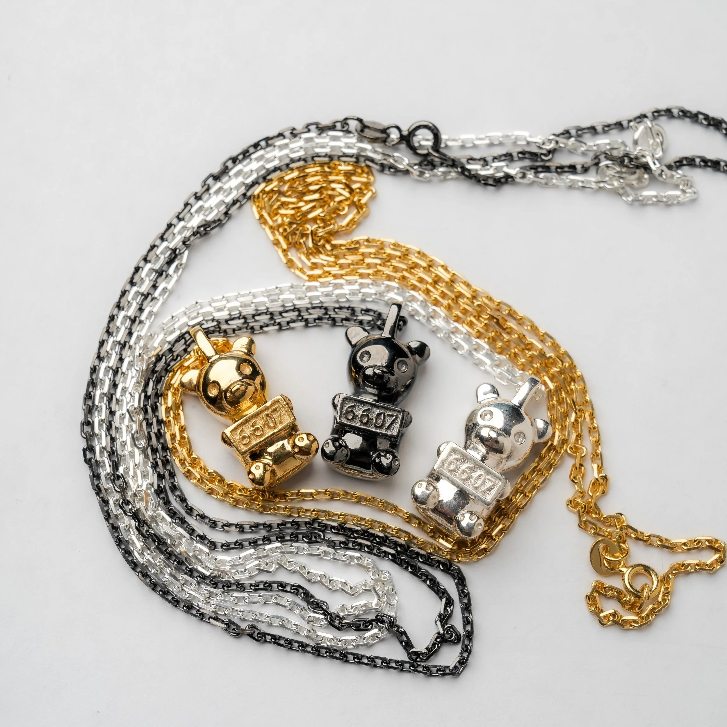 "Vandal Gummy" Necklaces - WhIsBe