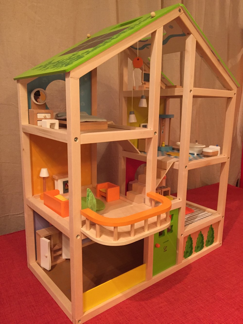All Seasons Kids Wooden Dollhouse by Hape | Award Winning 3 Story Dolls  House Toy with Furniture, Accessories, Movable Stairs and Reversible Season