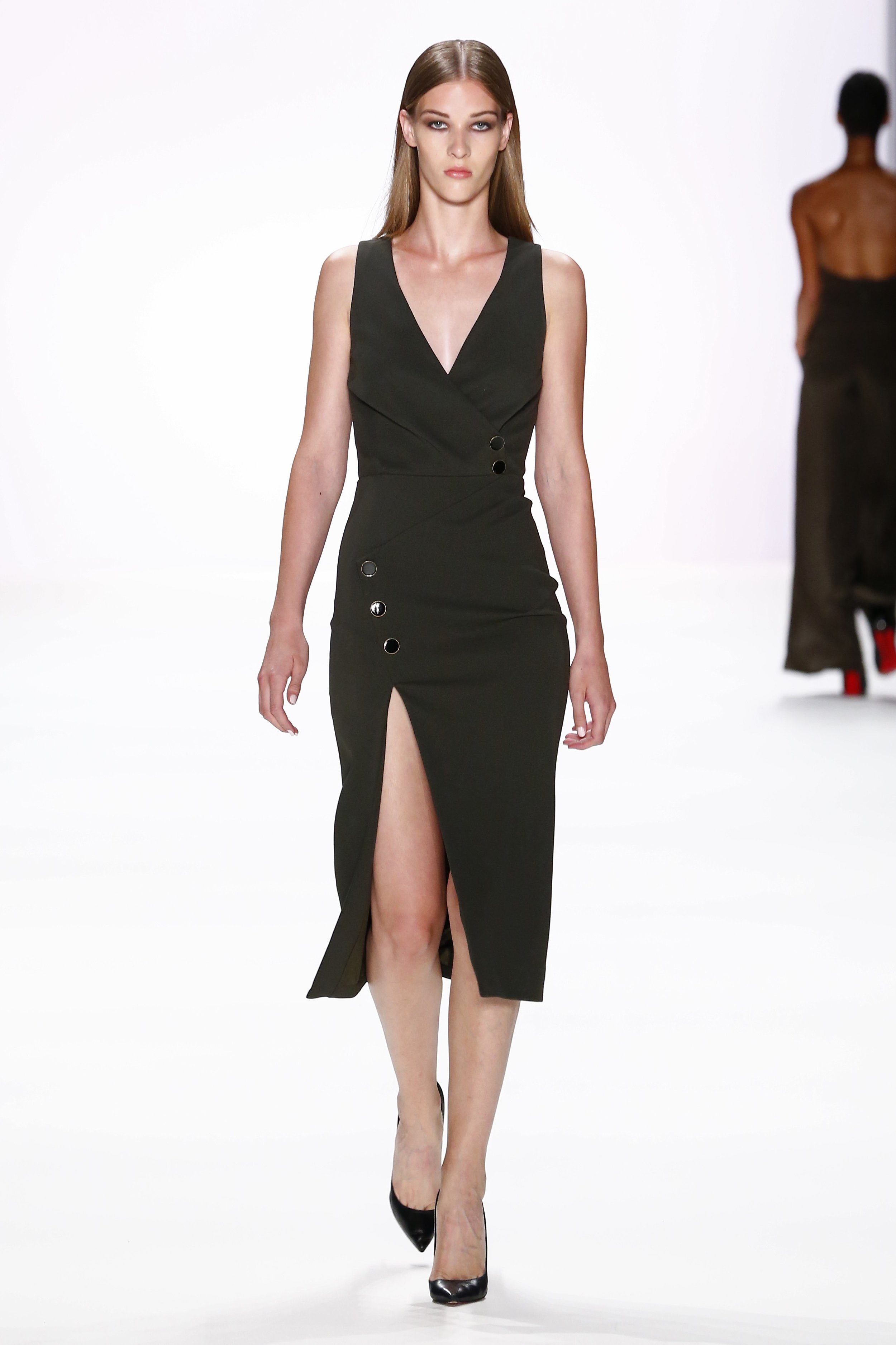 ss-2017_fashion-week-berlin_DE_0009_cushnie-et-ochs_66983.jpg