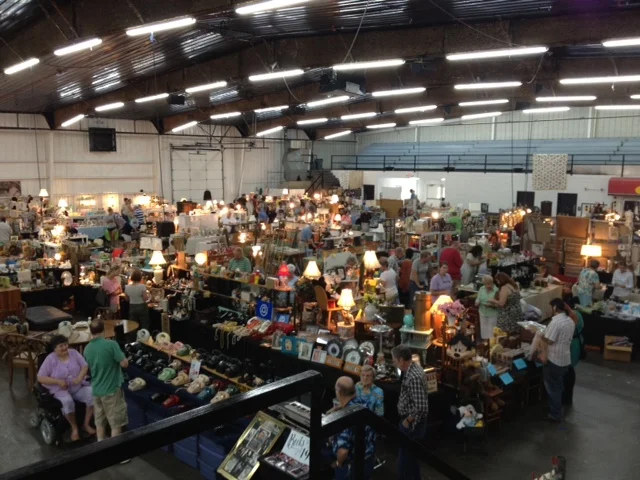 12:00 PM - Nashville Flea Market
