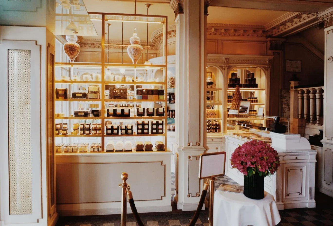 Angelina Restaurant Paris