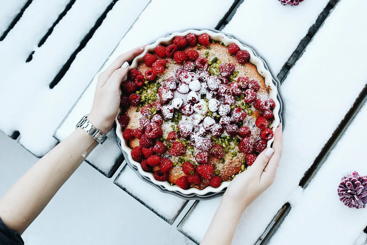 Pistachio Raspberry Cake