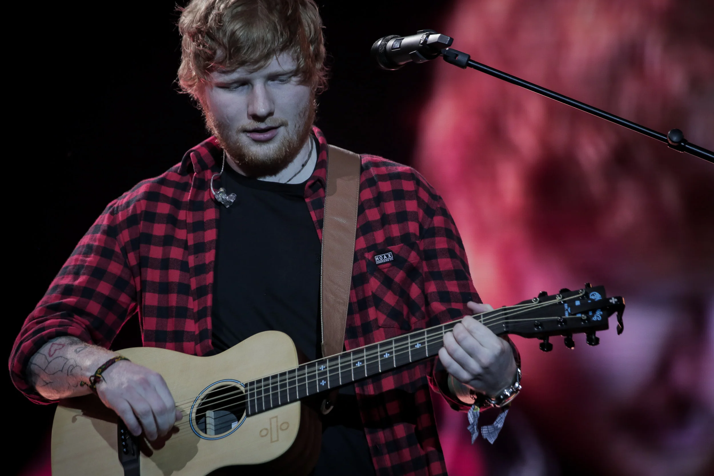 ed sheeran_glastonbury 17_josh groom (2).jpg