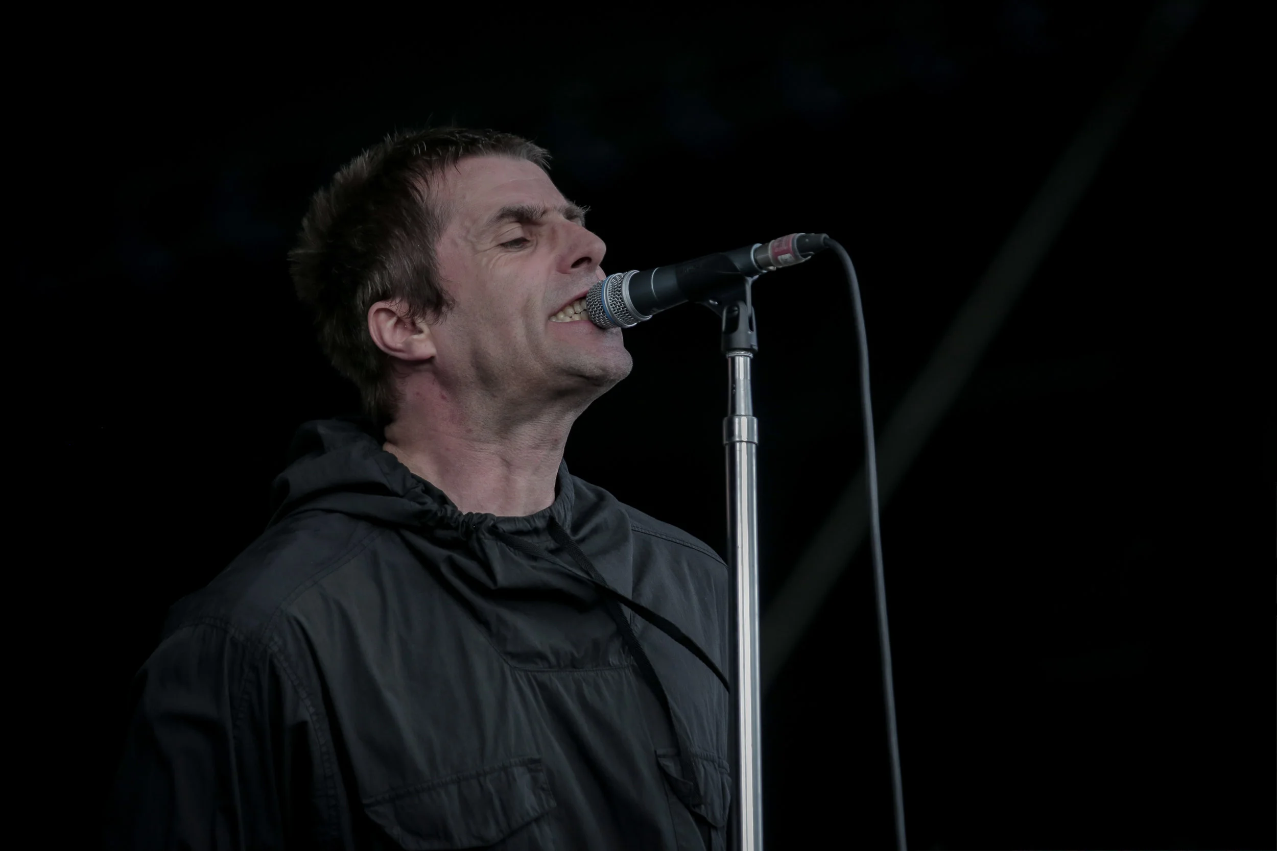 liam gallagher_glastonbury 17_josh groom (16).jpg