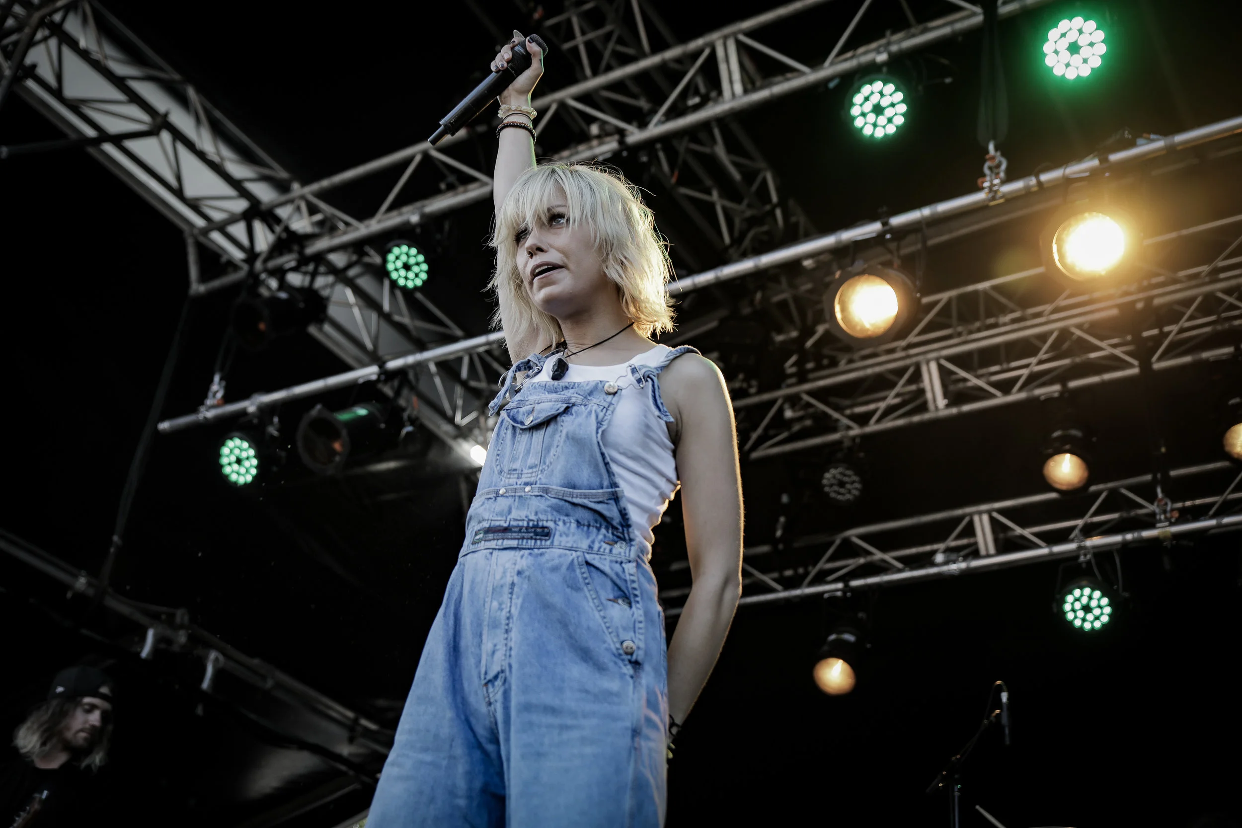 tonight alive_good things 18_josh groom (2).jpg
