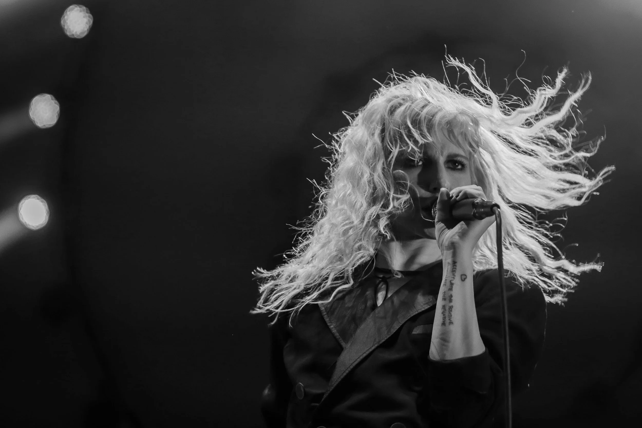 paramore_qudos bank 18_josh groom (34).jpg
