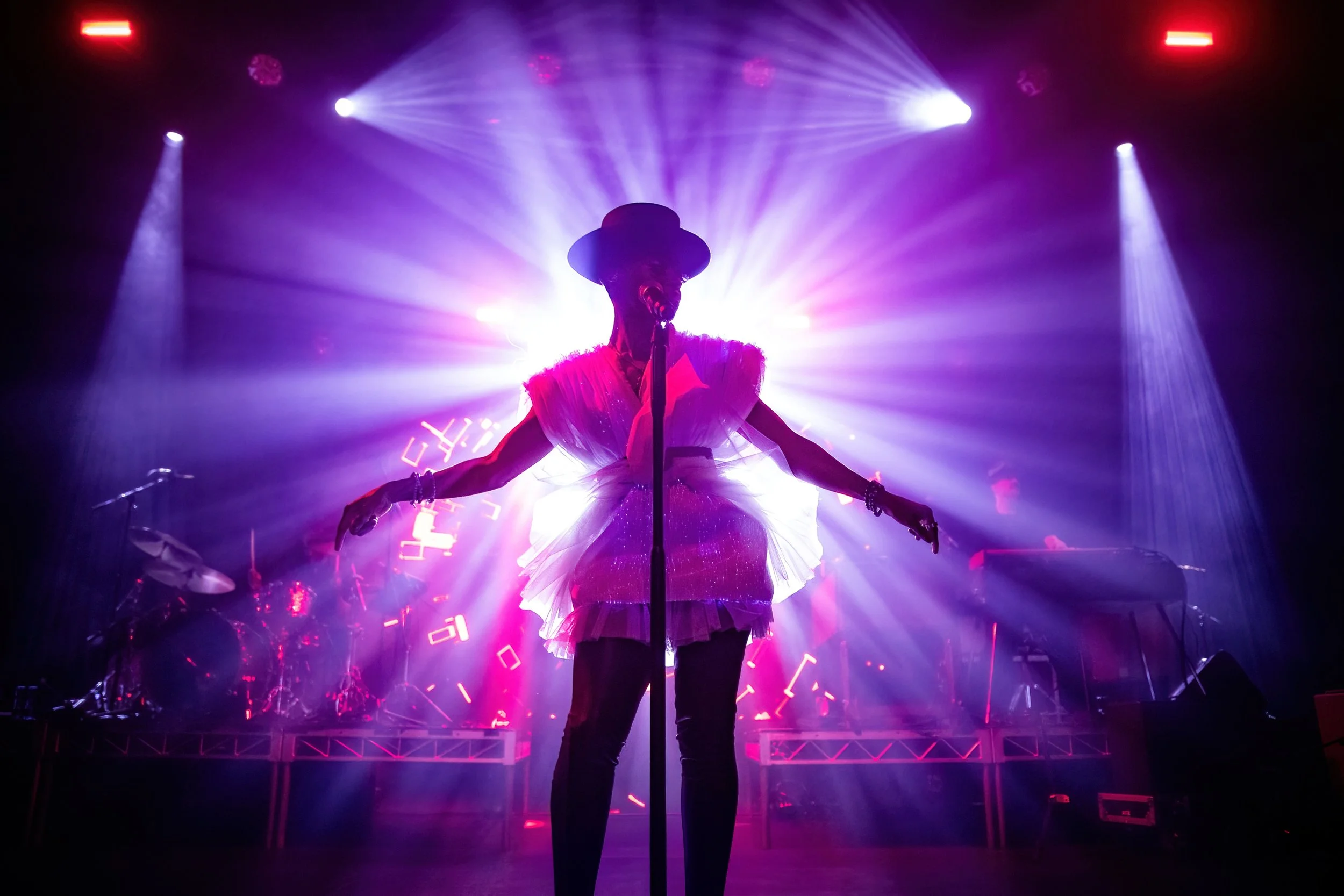 morcheeba_enmore 2026_josh groom 003.jpg