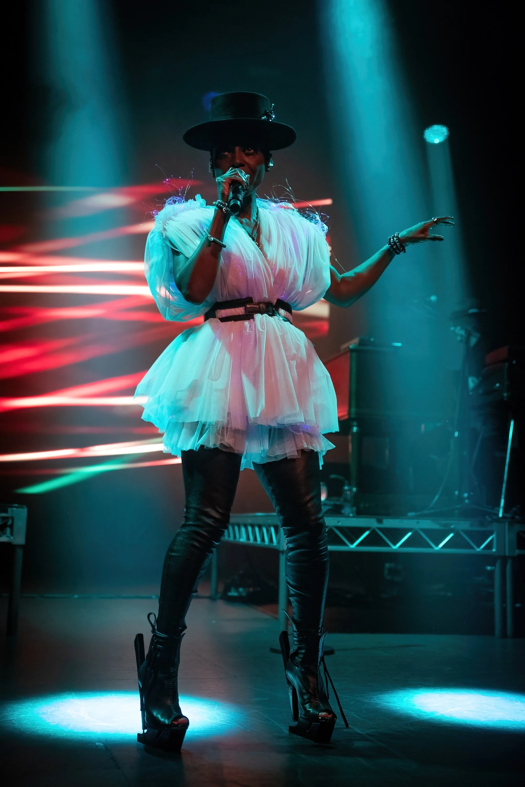 morcheeba_enmore 2026_josh groom 023.jpg