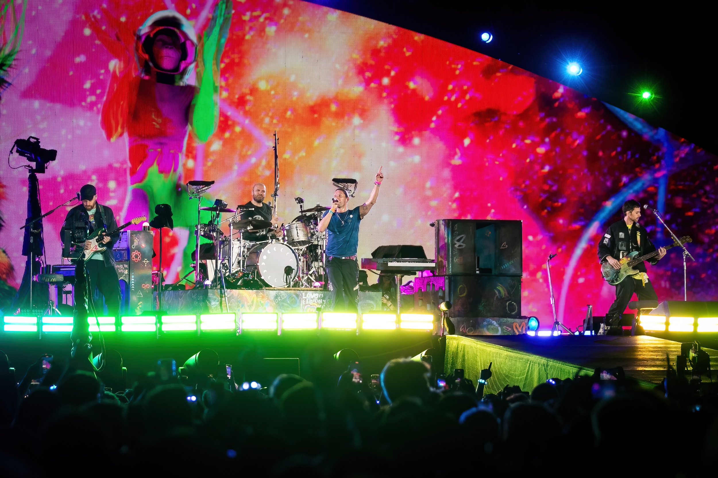 coldplay_accor 24_josh groom 020.jpg