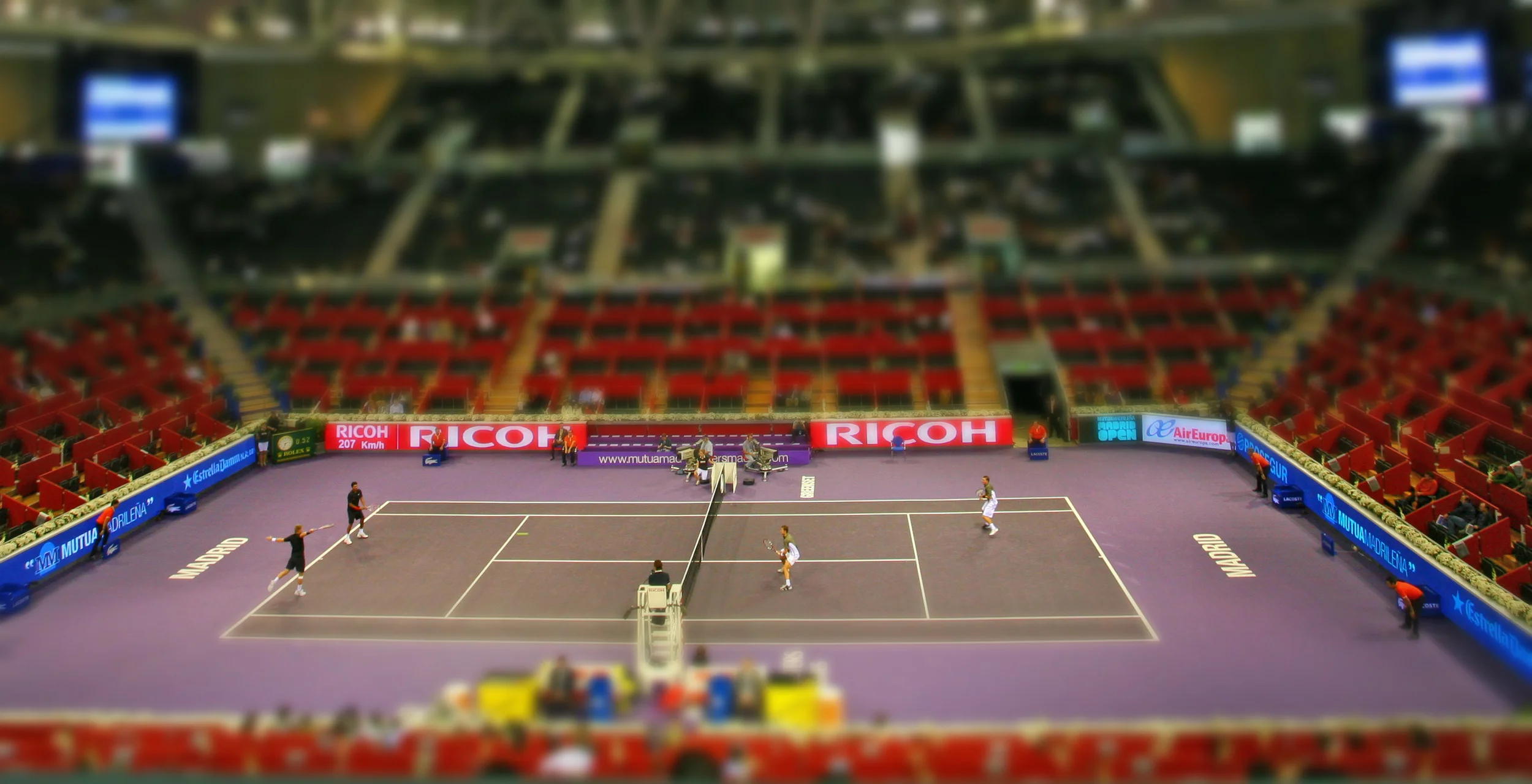 Tilt-shift