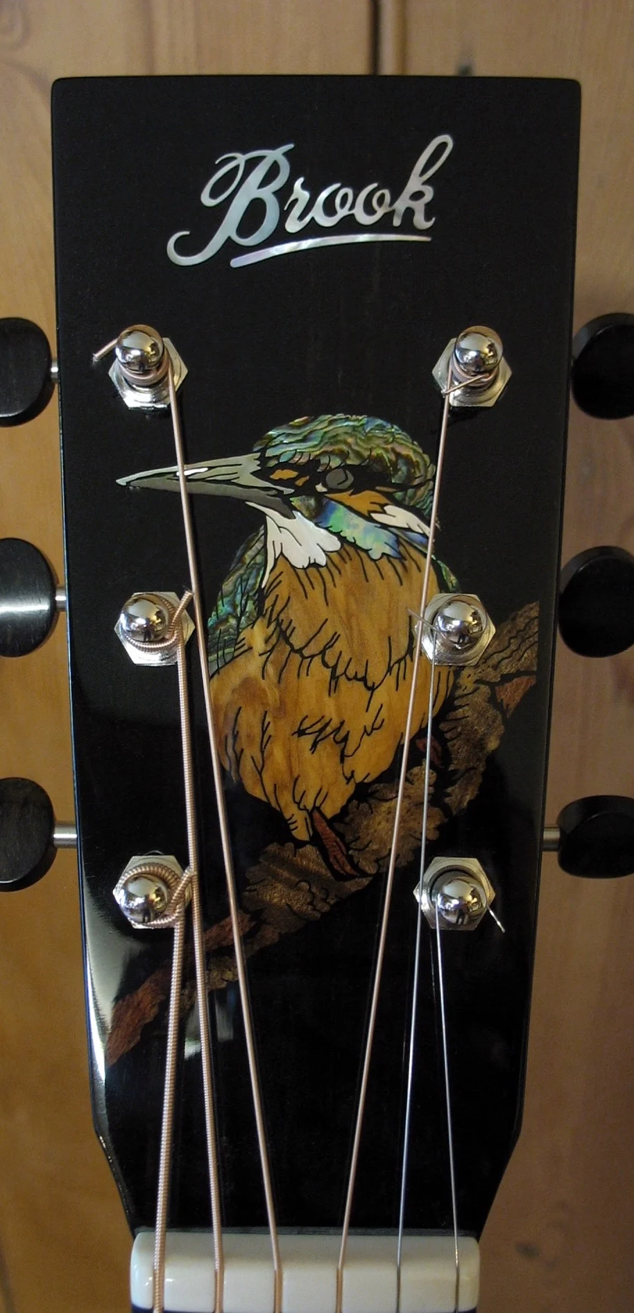 KINGFISHER HEADSTOCK June 2016