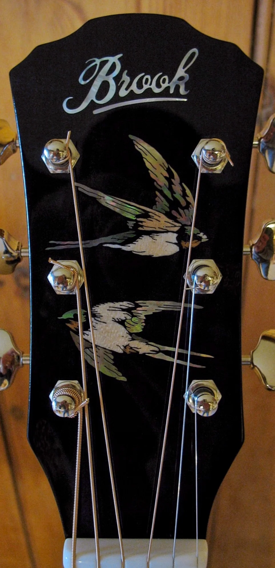 SWALLOWS HEADSTOCK