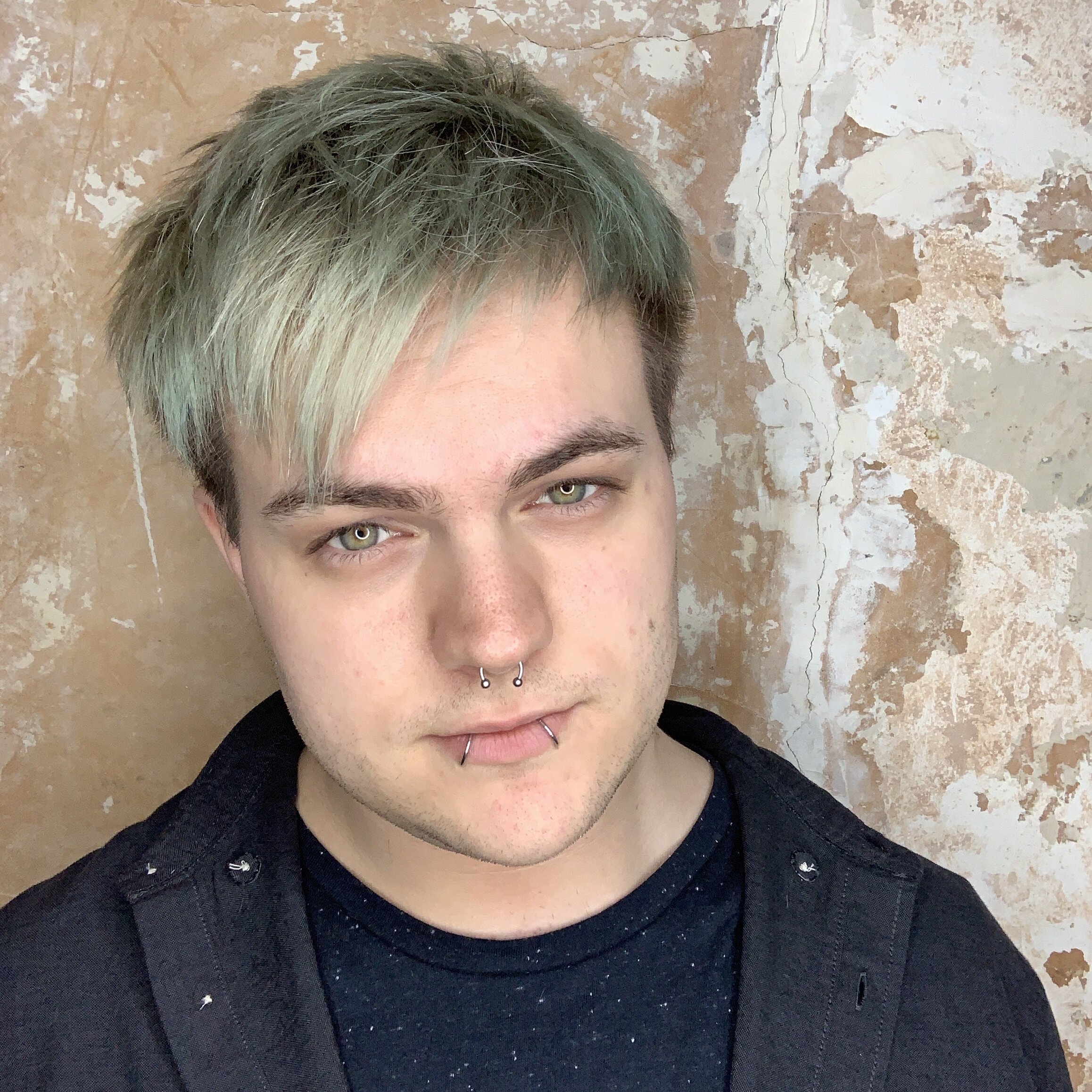 Daniel - Senior Stylist Bio coming soon…