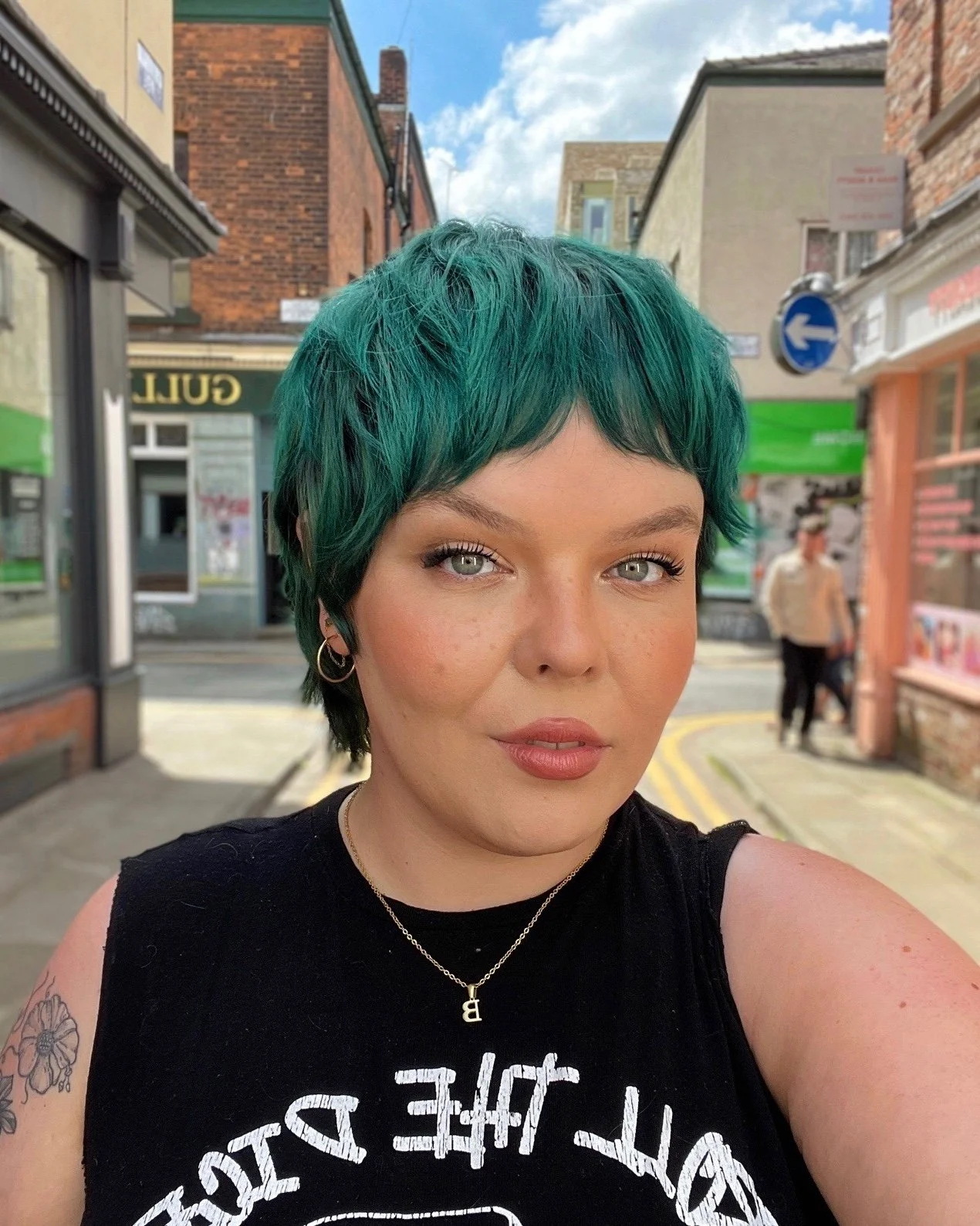 Razor cut pixie by Rob