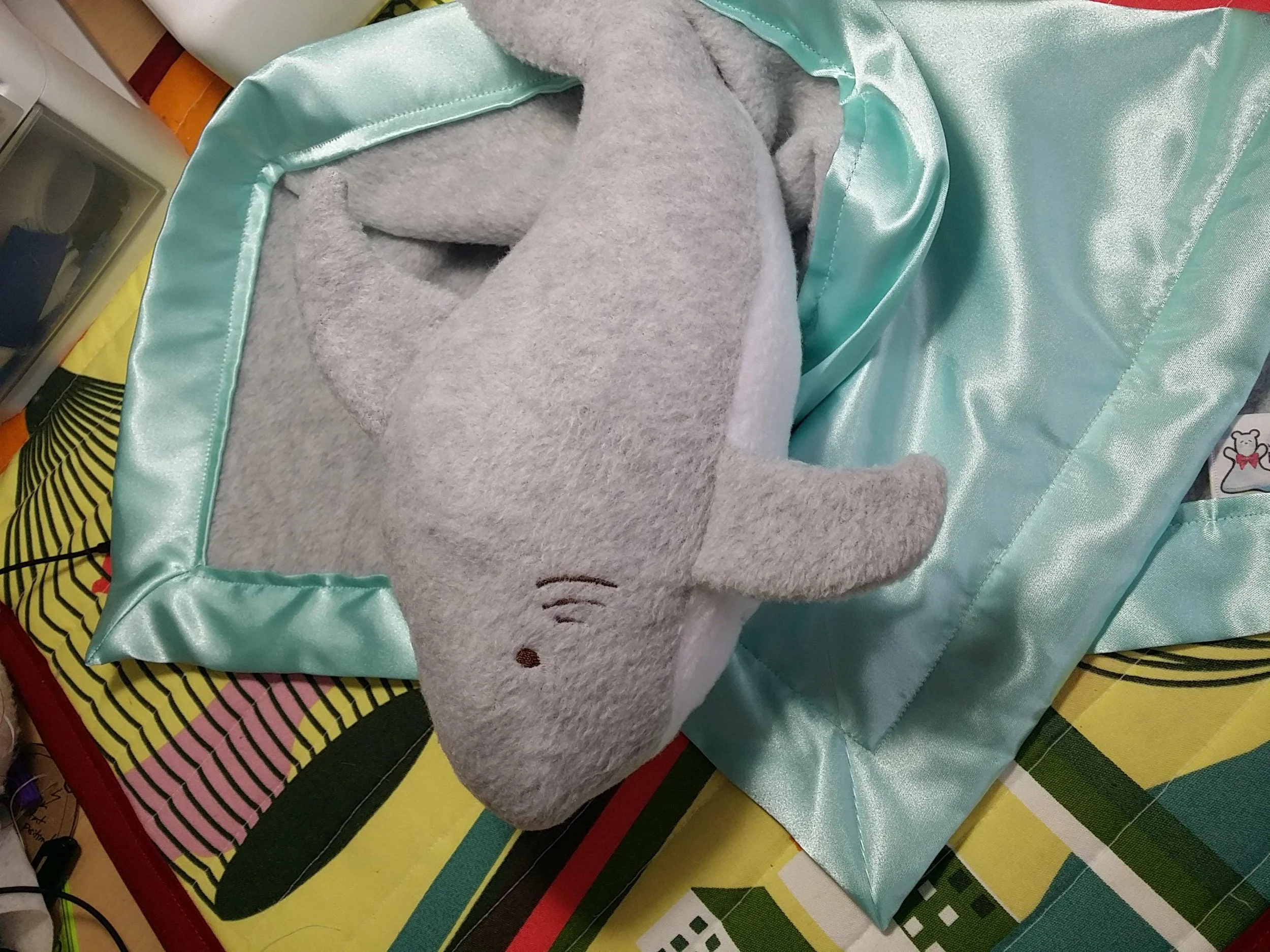 https://i.etsystatic.com/5616157/r/il/e1fcd8/1309979184/il_fullxfull.1309979184_9kbl.jpg
