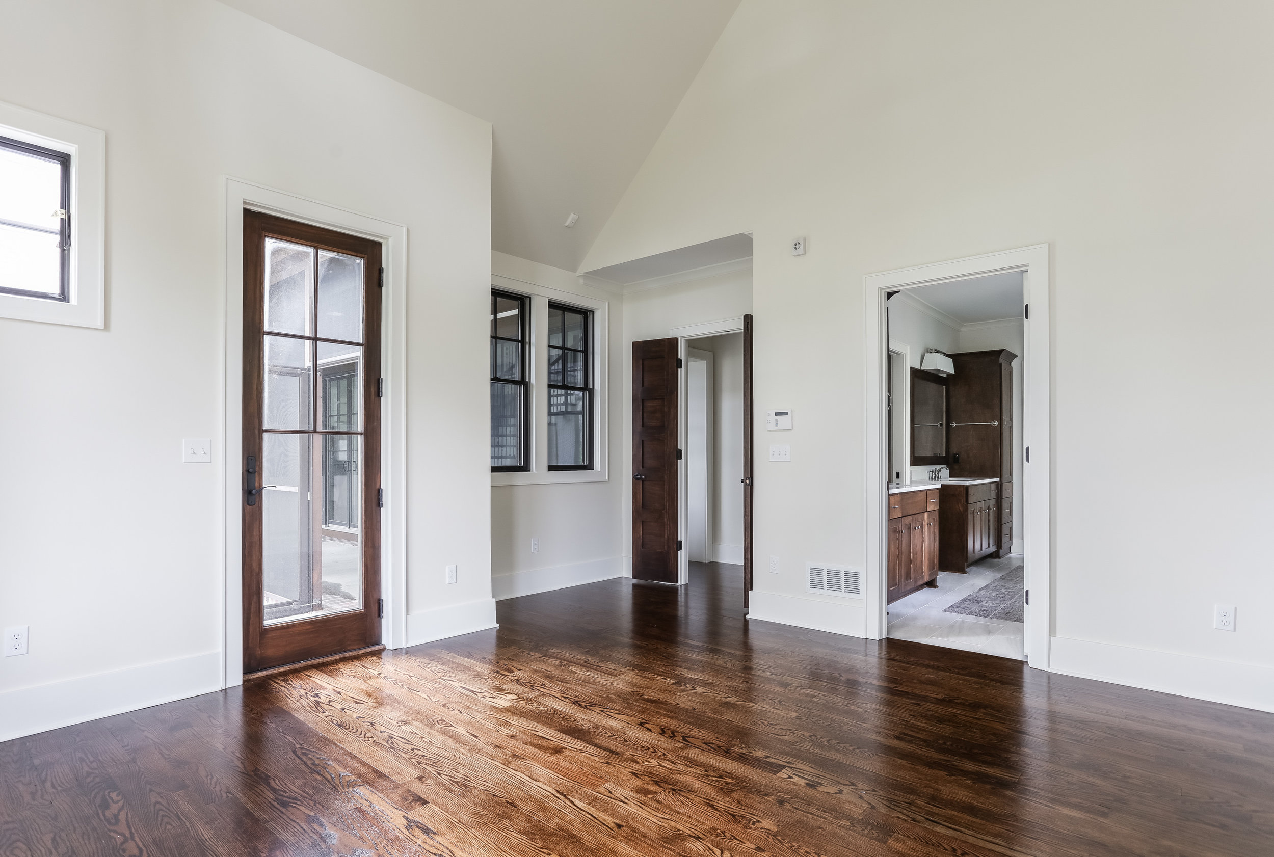 Homestead Drive 2 — KOENIG Building + Restoration