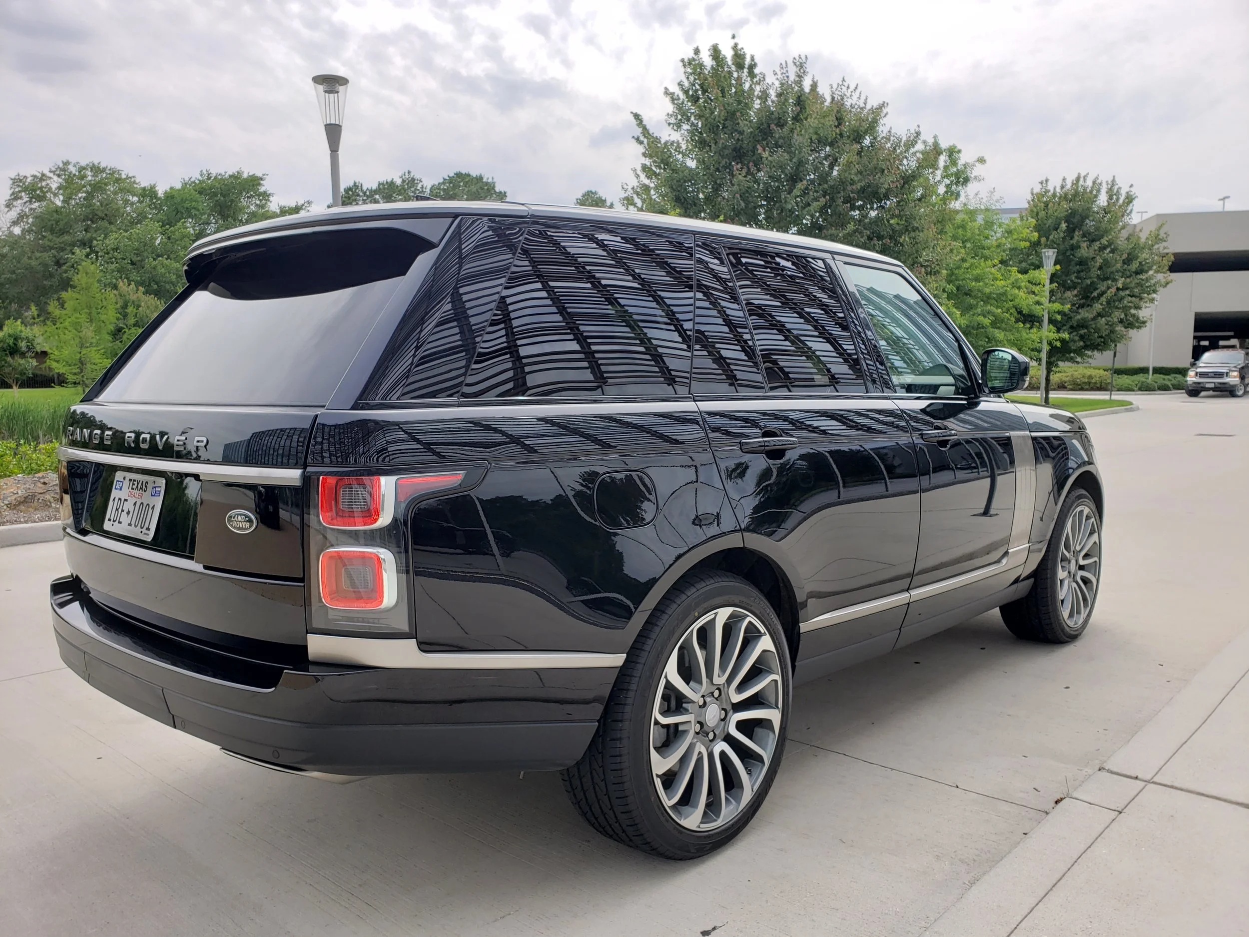 Rent a Range Rover in Houston — Exotic Car Rental Houston, The Woodlands