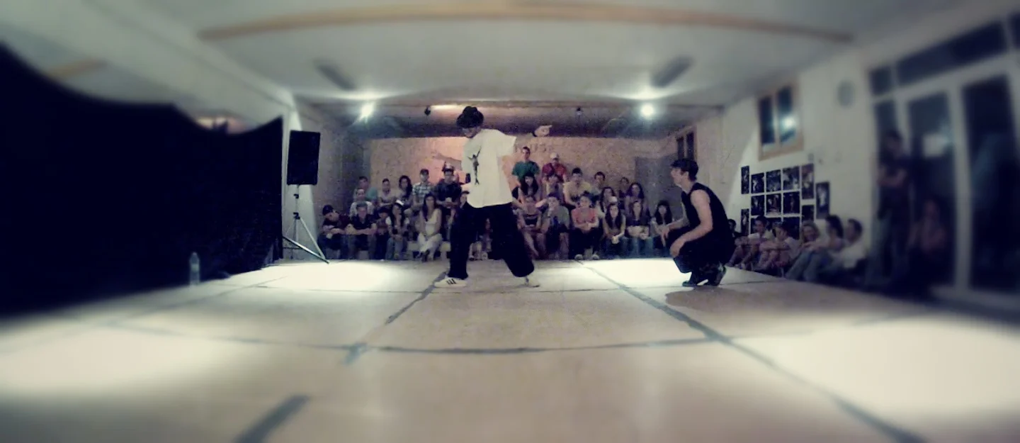 Locking 1vs1.jpg