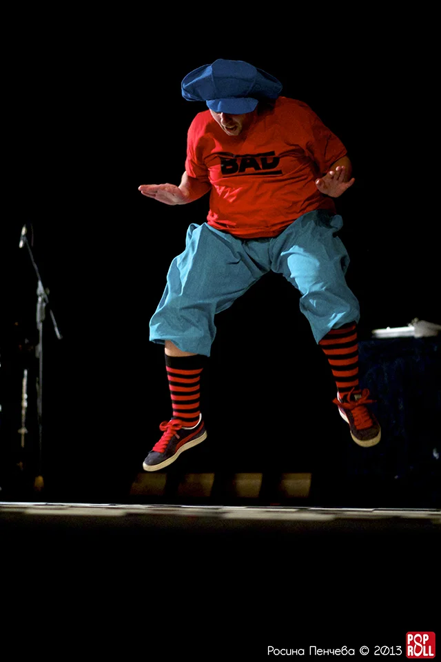 8_Performance_28_s.jpg