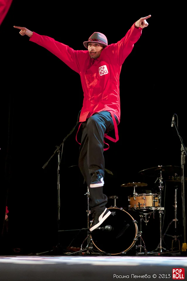 8_Performance_73_s.jpg