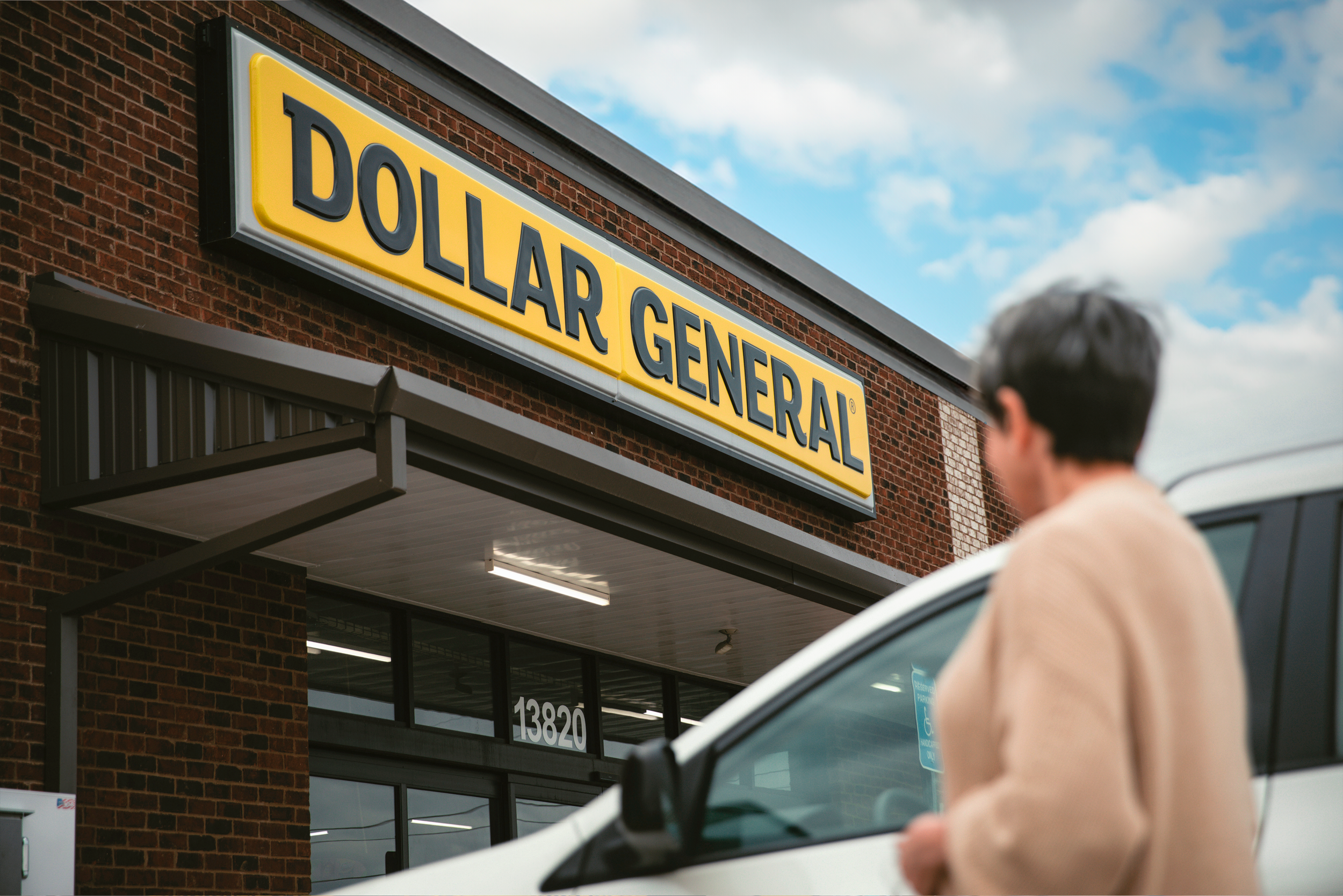 240404_DollarGeneral_JB_Entrance_Exit_Marge_5644.png