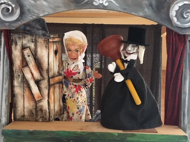 Kaspar and Gretel in Puppet Crimes by Spybird Theater.jpg